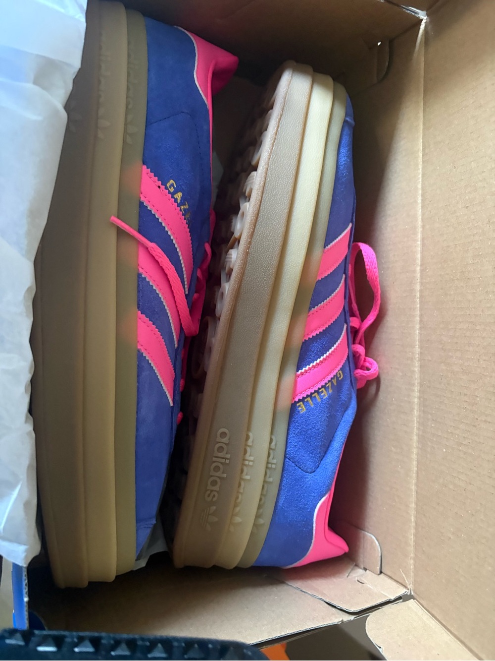NWT Adidas Gazelle Platform Sneaker in Blue & Pink with Gum Sole - Picture 3 of 4